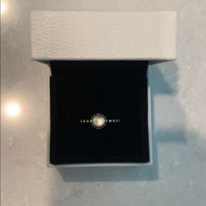 Pandora Ring